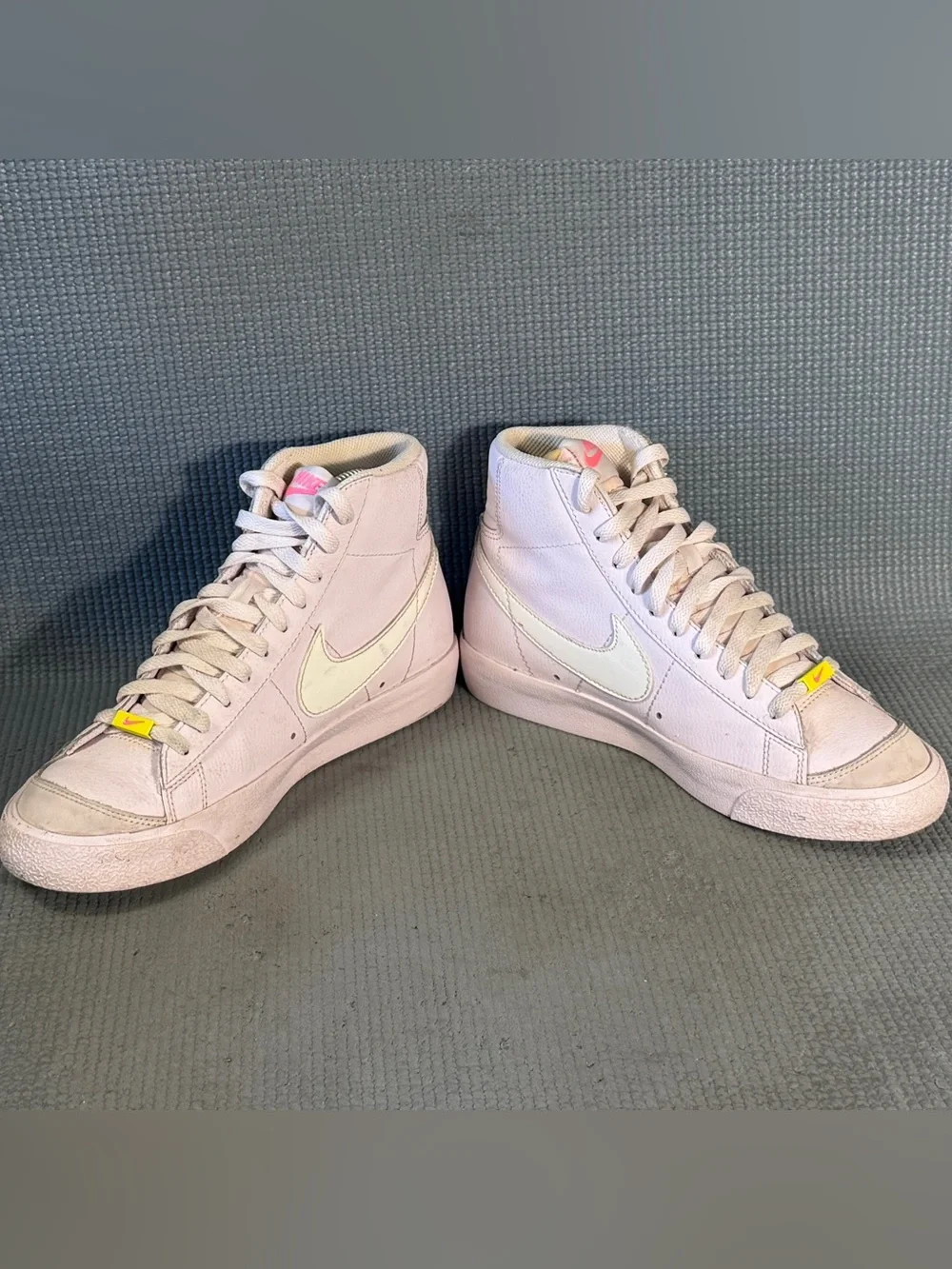 Nike Blazer Mid 77 'Digital Pink' Sneakers CZ0376-500 Women’s Size‎ 7